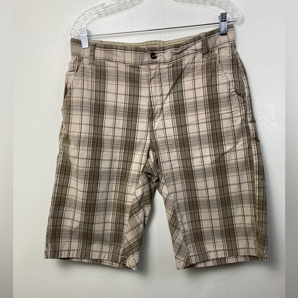 Prana Breathe Plaid Casual Summer Tan Gray Flat Front Shorts‎ Men’s 32